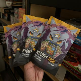 Pome to skúsiť 💸🙏 #pokemon #pokemoncollector #pokemoncommunity #collector #collection #mystery #mysterybox #slovakia...